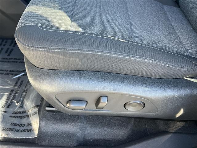 used 2025 GMC Acadia car, priced at $36,950