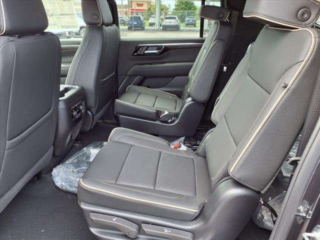 new 2025 Chevrolet Suburban car, priced at $76,201