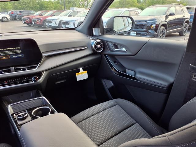 new 2026 Chevrolet Equinox car, priced at $28,680