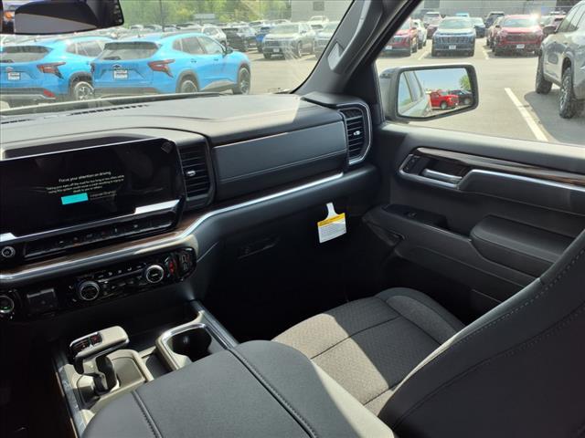 new 2025 Chevrolet Silverado 1500 car, priced at $49,696