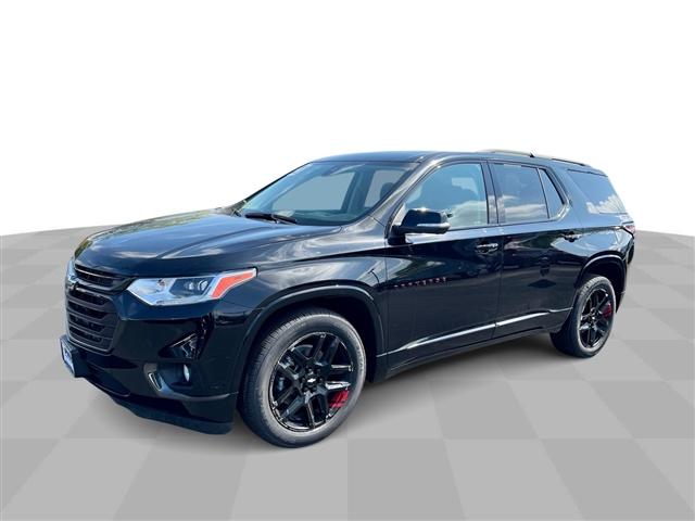 used 2021 Chevrolet Traverse car, priced at $33,468