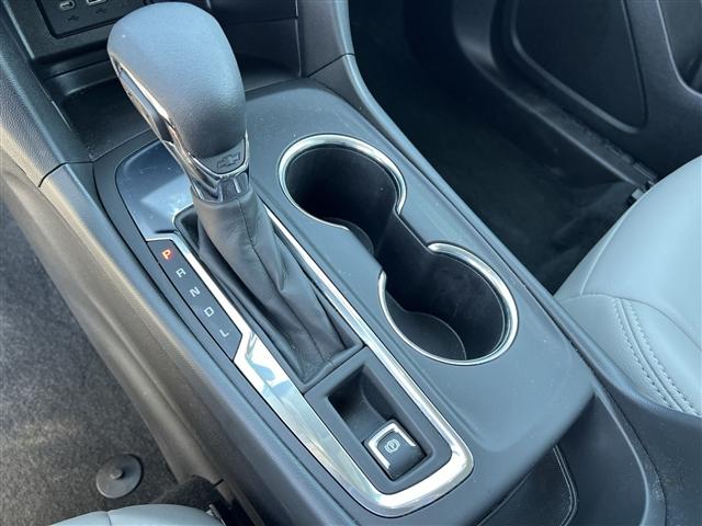 used 2023 Chevrolet Equinox car, priced at $21,320