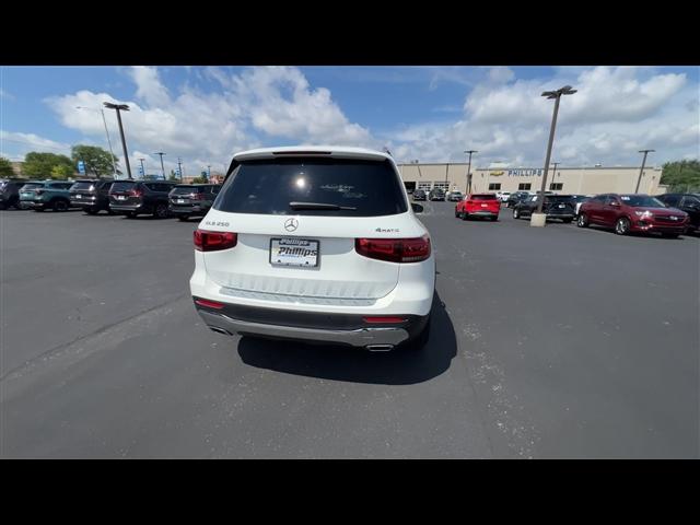 used 2020 Mercedes-Benz GLB 250 car, priced at $21,950