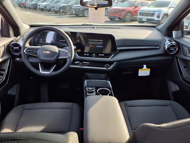 new 2026 Chevrolet Equinox car, priced at $28,118