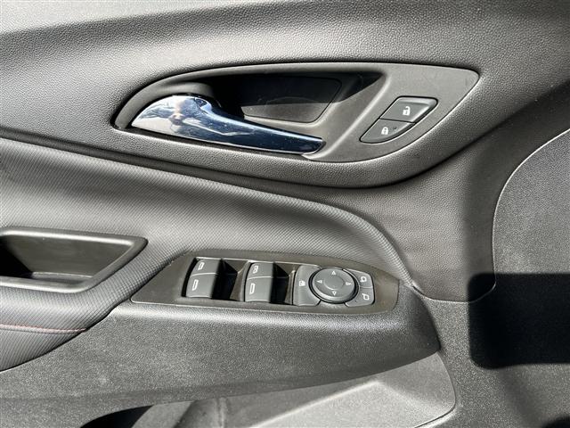 used 2023 Chevrolet Equinox car, priced at $22,000