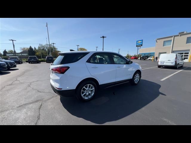 used 2022 Chevrolet Equinox car, priced at $18,999