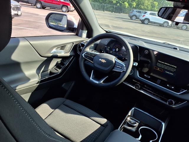 new 2026 Chevrolet Equinox car, priced at $28,686