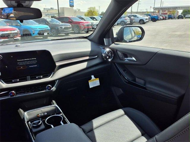 new 2026 Chevrolet Equinox car, priced at $32,666