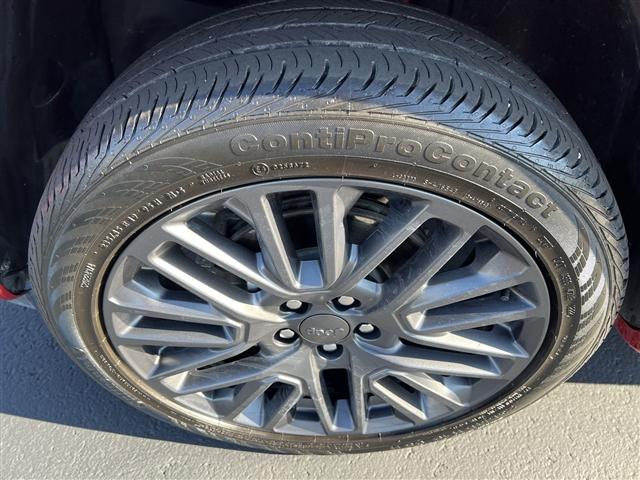 used 2022 Jeep Compass car, priced at $22,114