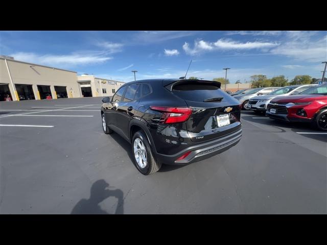 used 2024 Chevrolet Trax car, priced at $20,230