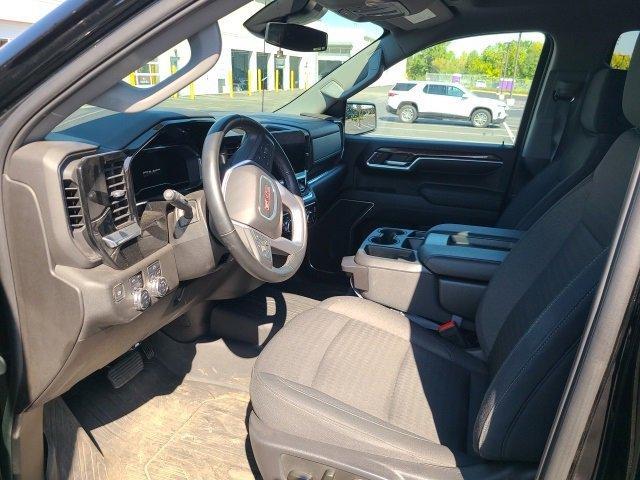 used 2024 GMC Sierra 1500 car, priced at $44,999