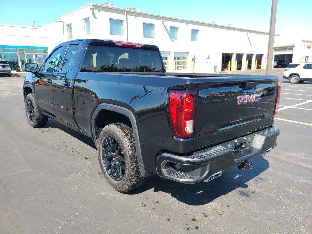 used 2024 GMC Sierra 1500 car, priced at $44,999