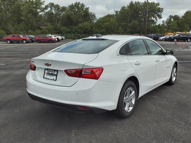 new 2025 Chevrolet Malibu car, priced at $25,101