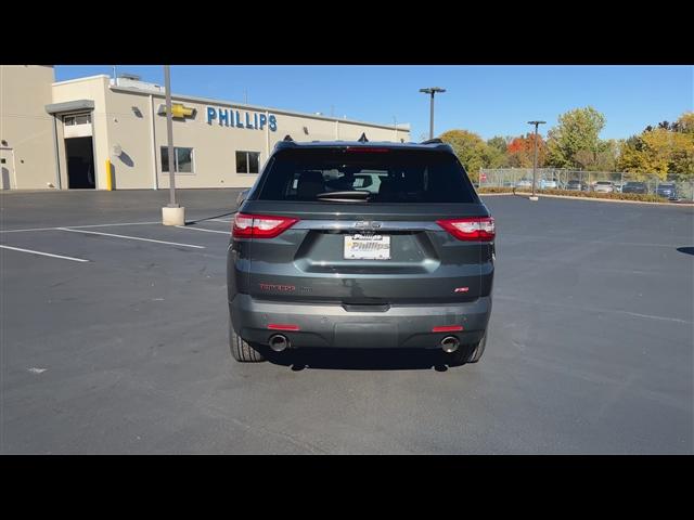 used 2021 Chevrolet Traverse car, priced at $27,249