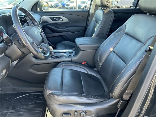 used 2021 Chevrolet Traverse car, priced at $27,249
