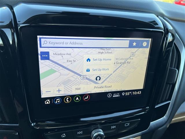 used 2021 Chevrolet Traverse car, priced at $27,249