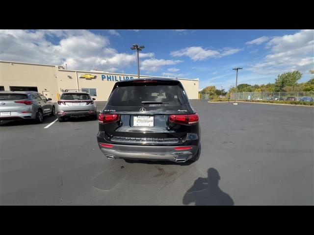 used 2020 Mercedes-Benz GLB 250 car, priced at $23,699
