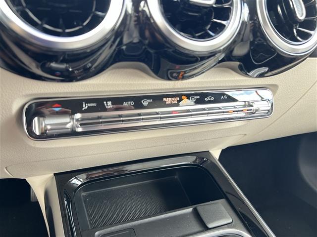 used 2020 Mercedes-Benz GLB 250 car, priced at $23,699