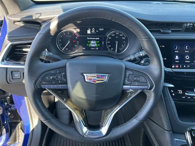 used 2024 Cadillac XT6 car, priced at $46,999