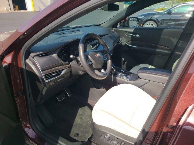 used 2023 Cadillac XT4 car, priced at $32,399