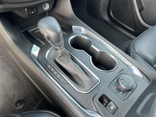 used 2023 Chevrolet Traverse car, priced at $30,559