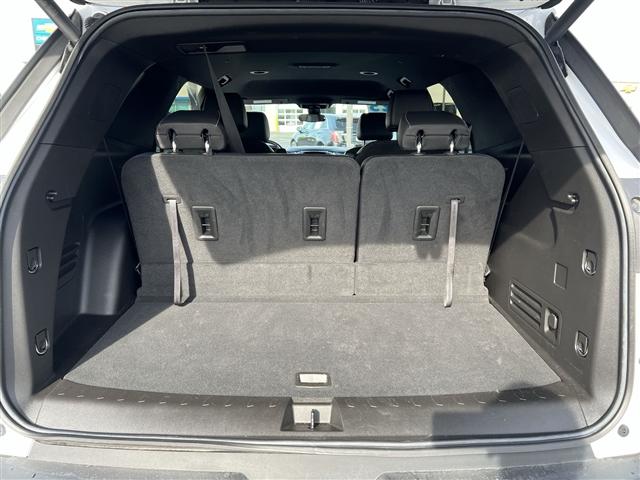 used 2023 Chevrolet Traverse car, priced at $30,559