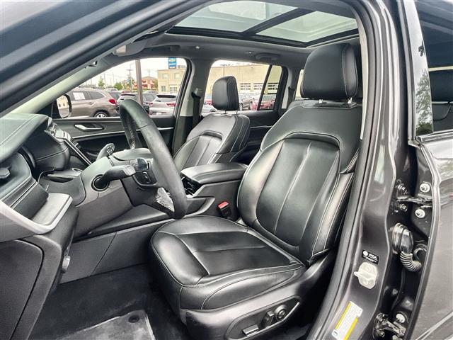 used 2023 Jeep Grand Cherokee car, priced at $32,579