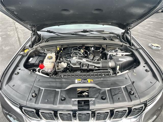 used 2023 Jeep Grand Cherokee car, priced at $32,579