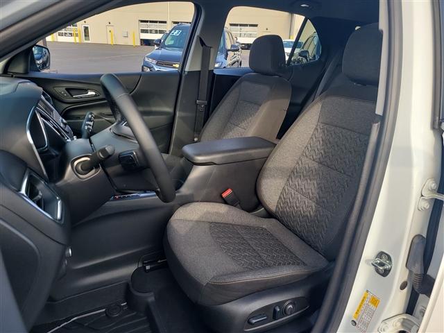 used 2023 Chevrolet Equinox car, priced at $22,084