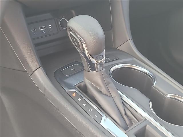 used 2023 Chevrolet Equinox car, priced at $22,084