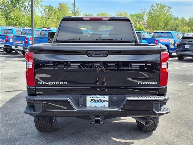 new 2025 Chevrolet Silverado 2500 car, priced at $52,296