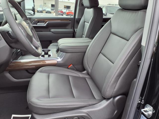 new 2025 Chevrolet Silverado 3500 car, priced at $70,462