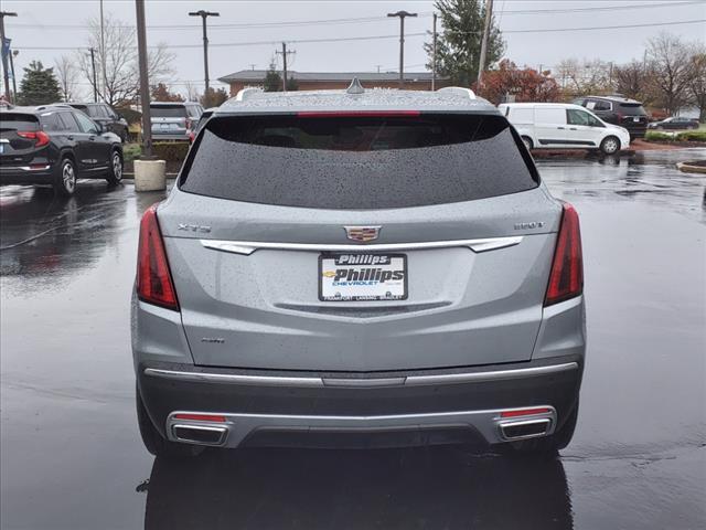 used 2024 Cadillac XT5 car, priced at $46,994