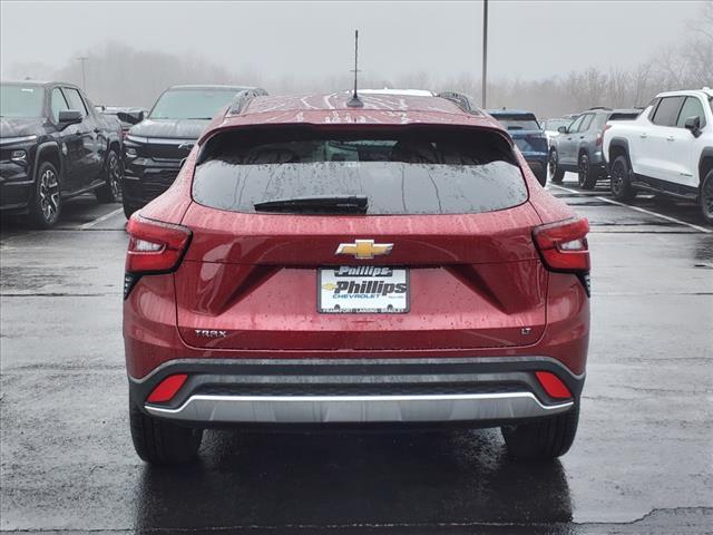 new 2025 Chevrolet Trax car, priced at $24,985