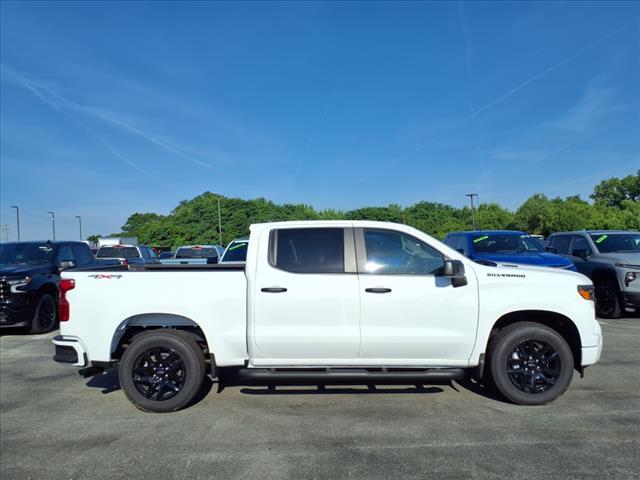 new 2025 Chevrolet Silverado 1500 car, priced at $45,171