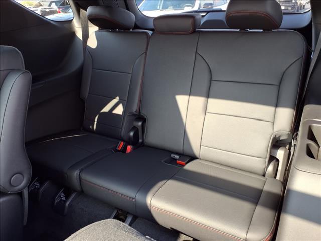 new 2026 Chevrolet Traverse car, priced at $58,566