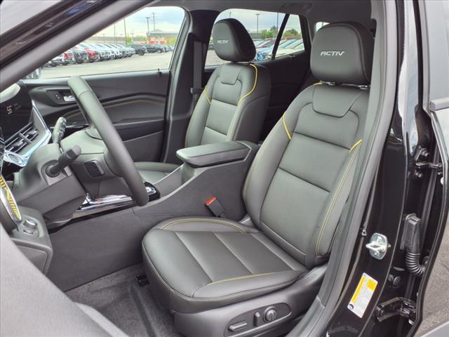 new 2025 Chevrolet Trax car, priced at $27,585