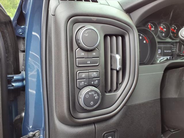 new 2025 Chevrolet Silverado 2500 car, priced at $52,017