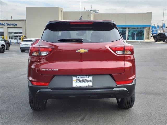 new 2025 Chevrolet TrailBlazer car, priced at $24,133