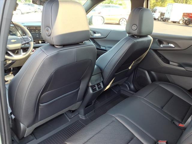 new 2026 Chevrolet Equinox car, priced at $35,379
