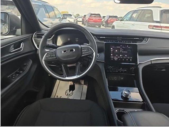 used 2025 Jeep Grand Cherokee car, priced at $36,339