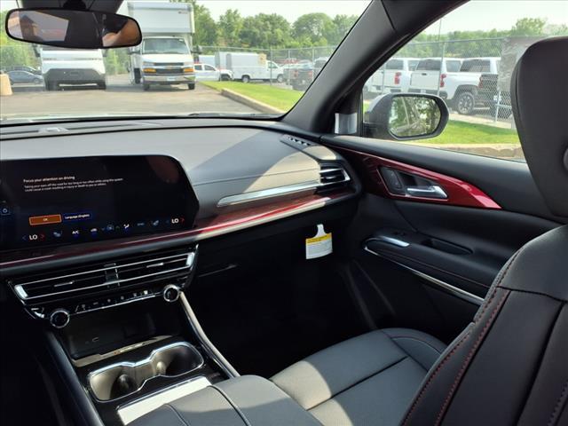 new 2025 Chevrolet Traverse car, priced at $51,410