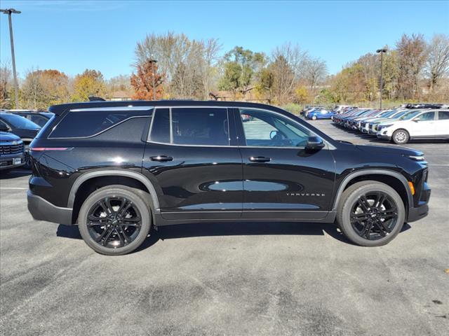 new 2024 Chevrolet Traverse car, priced at $43,170