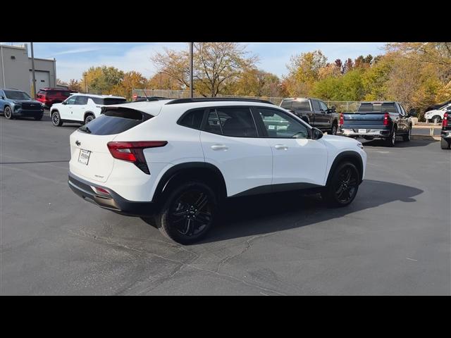 used 2024 Chevrolet Trax car, priced at $23,249