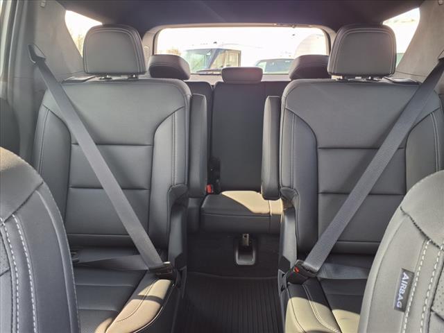 new 2025 Chevrolet Traverse car, priced at $42,007