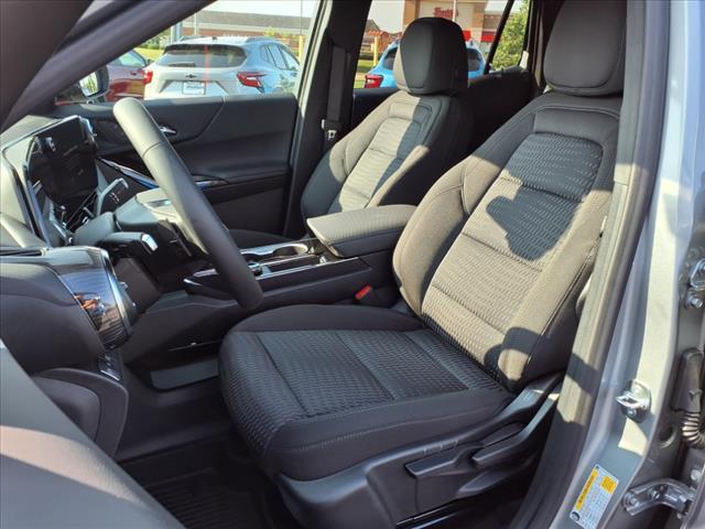 new 2026 Chevrolet Equinox car, priced at $28,976
