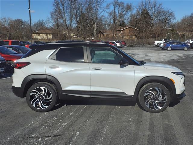 new 2025 Chevrolet TrailBlazer car, priced at $28,657