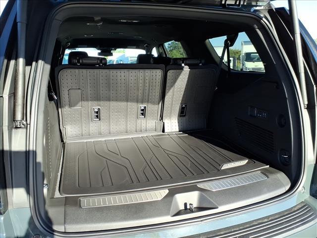 new 2026 Chevrolet Suburban car, priced at $76,472