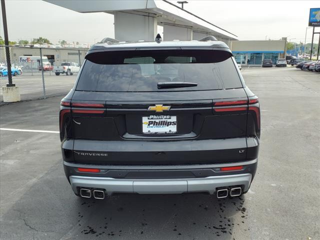 new 2024 Chevrolet Traverse car, priced at $40,670