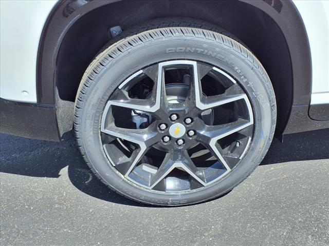 new 2025 Chevrolet Traverse car, priced at $60,040